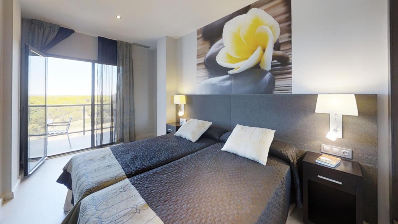 Leo Deluxe Punta Umbria (Adults Only) Apartment Exterior photo